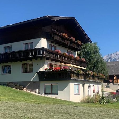 Fruehstueckspension Erika Schladming Luaran gambar